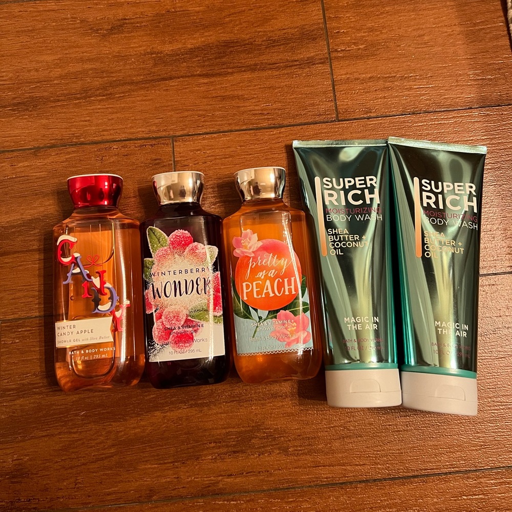 New Bath and Body Works Shower Gel/Body Wash